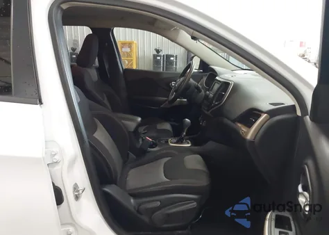 2017 Jeep Cherokee Sport Fwd z USA, uszkodzony, nr VIN 1C4PJLAB3HD235753